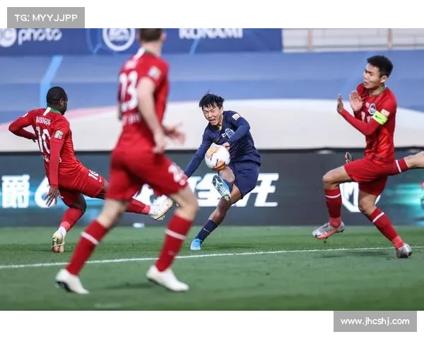 常飞亚谈足球生涯:年龄只是数字 面具下的足球战士更具杀气 常飞亚谈足球生涯:年龄只是数字 面具下的足球战士更具杀气